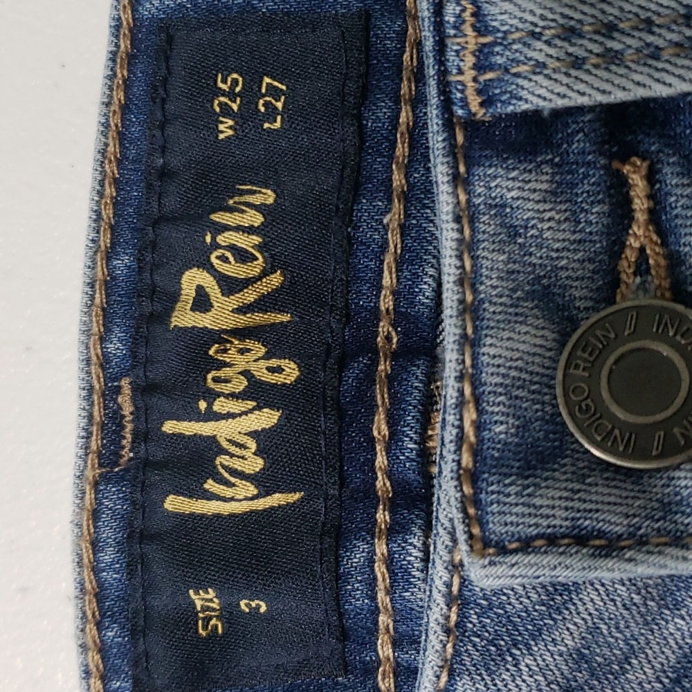 INDIGO REIN destroyed high rise jeans - Picture 5 of 17